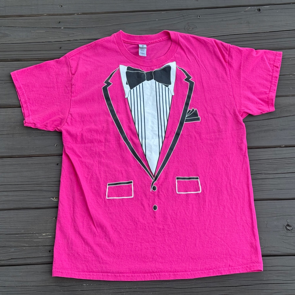 Bright Pink Tuxedo Graphic T-Shirt - Size L